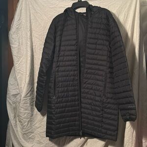 Eddie Bauer Winter jacket light weight puffer type long